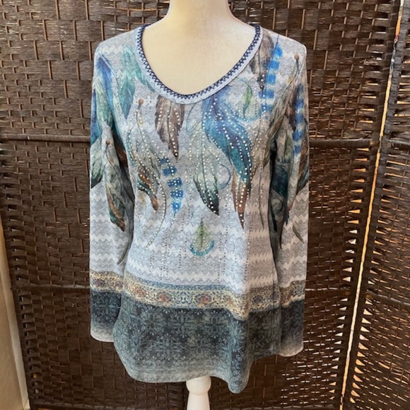 VOCAL woman’s top - Picture 1 of 6